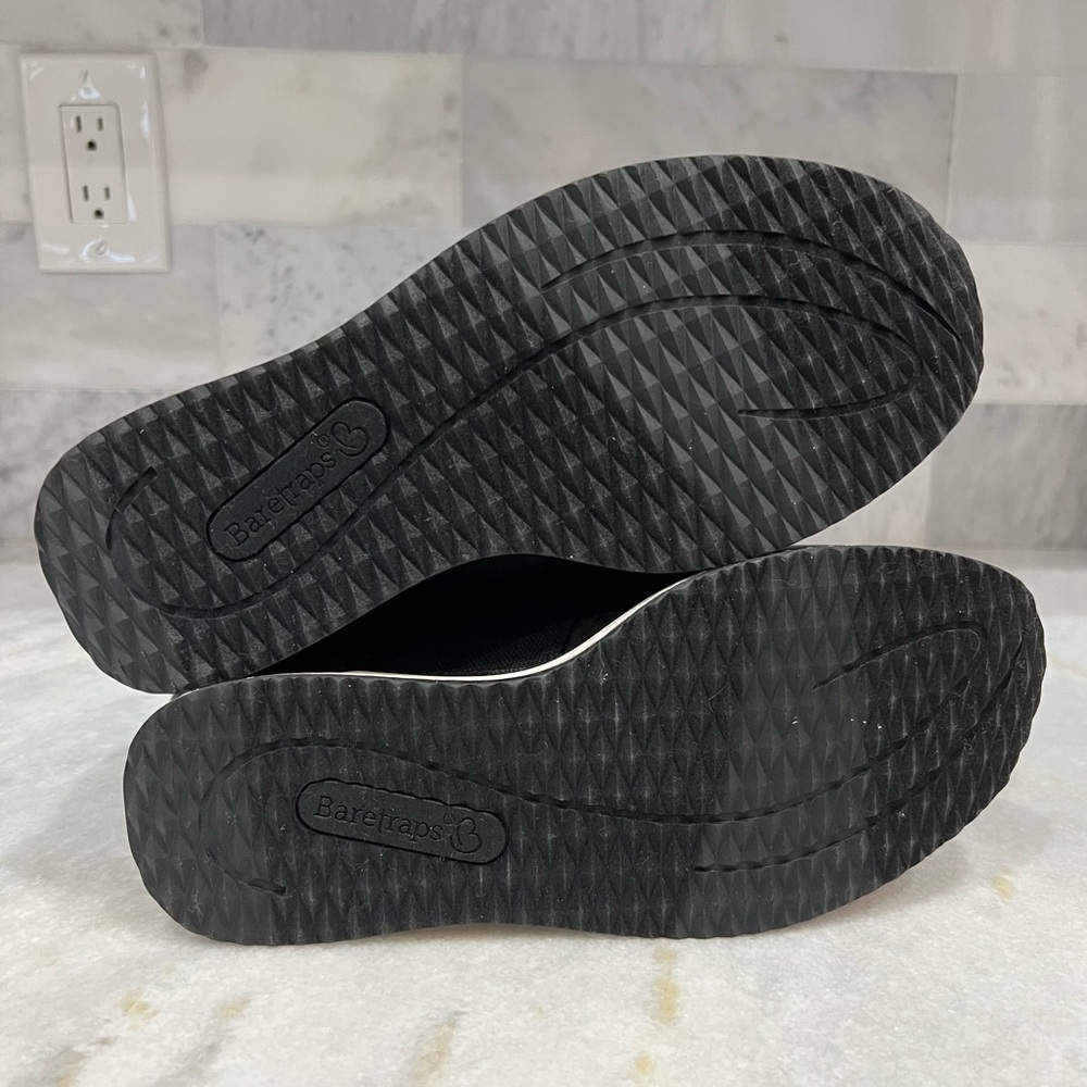 Baretraps Jamese Black Wedge Slip On Sneaker - Picture 9 of 10
